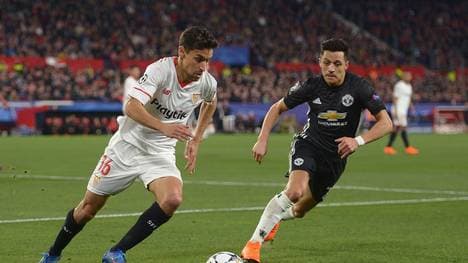 Sevilla FC v Manchester United - UEFA Champions League Round of 16: First Leg