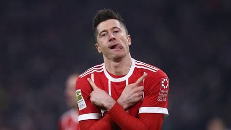 FC Bayern Muenchen v FC Schalke 04 - Bundesliga