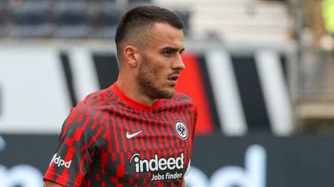 Fil9p Kostic will von Eintracht Frankfurt zu Lazio Rom wechseln