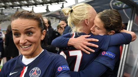 FBL-C1-WOMEN-PARIS-WOLFSBURG