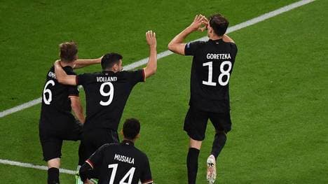Leon Goretzka zeigte dem ungarischen Block ein Herz