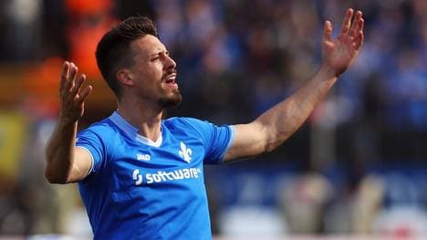 Sandro Wagner unterschreibt einen Vertrag bei 1899 Hoffenheim