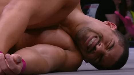 Anthony Bowens (im Bild) und Max Caster von The Acclaimed verloren bei AEW Dynamite ihre Titel