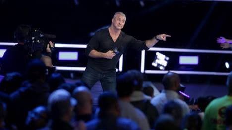 Shane McMahon drehte bei WWE SmackDown Live den Spieß gegen Kevin Owens und Sami Zayn um