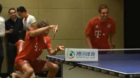 Thomas Müller (l.) und Philipp Lahm haben sichtlich Spaß