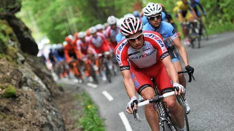 Radprofi Rüdiger Selig führt das Feld an