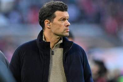 Ballack schaltet sich in Karl-Debatte ein