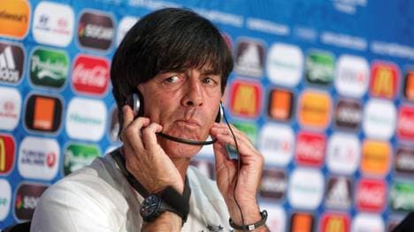 Joachim Löw gelobt Besserung am Spielfeldrand