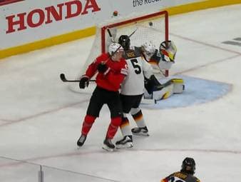 Die deutsche U20-Nationalmannschaft kassiert bei der Eishockey-WM in den USA im vierten Spiel die vierte Niederlage - und wieder wird es deutlich. Auch Ex-Nationalspieler und TV-Experte Patrick Ehelechner ist konsterniert.