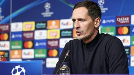 Eintracht-Trainer Toppmöller in Barcelona