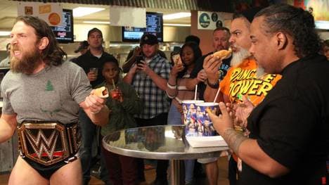 Daniel Bryan ging bei WWE SmackDown Live auf die Fans los