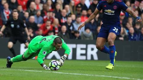 FBL-ENG-PR-MIDDLESBROUGH-MAN UTD