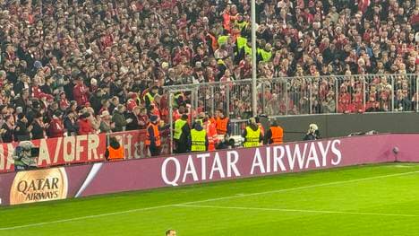 Bei Bayern gegen Bayer gab es einen medizinischen Notfall
