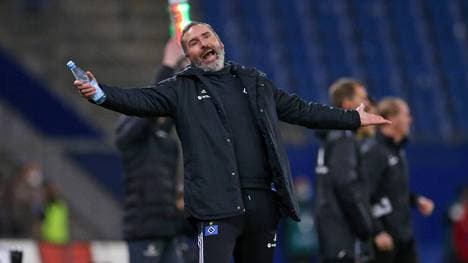 HSV-Trainer Tim Walter freute sich über den Derbysieg gegen St. Pauli