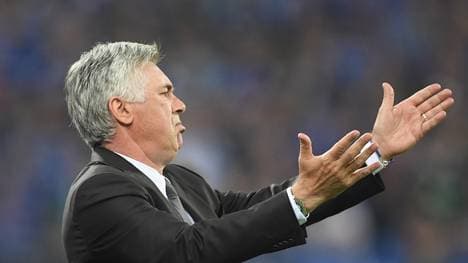 FC Schalke 04 v Bayern Muenchen - Bundesliga