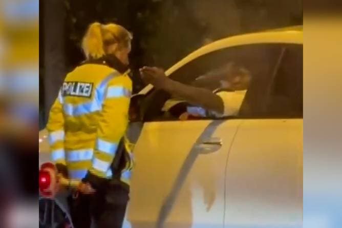 Boniface hat Polizei-Ärger - und die Fans klopfen Sprüche