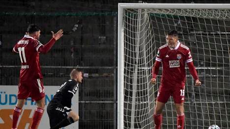 Christoph Geger (r.) wird gegen Lübeck zum Matchwinner