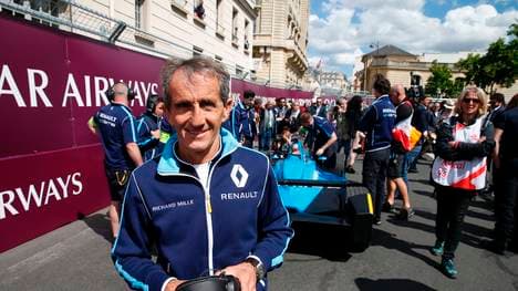 AUTO-FORMULA E-FRA-PARIS