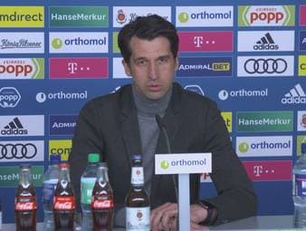 Vereinsikone Horst Hrubesch übernimmt das Traineramt beim Hamburger SV bis Saisonende. Sportvorstand Jonas Boldt erklärt den Trainerwechsel von Daniel Thioune zum 70-Jährigen.