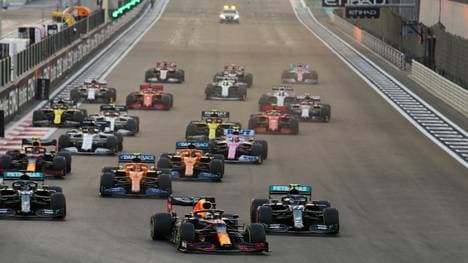 Formel 1 kehrt wieder zu den alten Startzeiten zurück