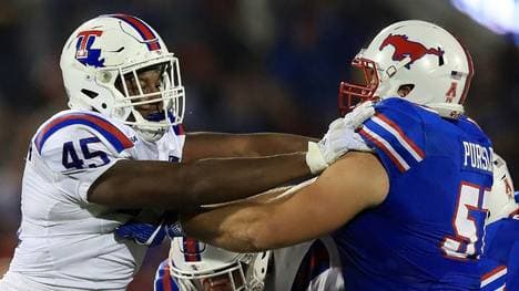 Jaylon Ferguson (l.) ist mit nur 26 Jahren gestorben