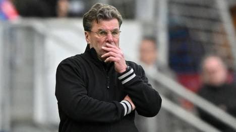 Dieter Hecking ist nach zwei Spielen als neuer Wölfe-Trainer noch ohne Sieg!