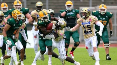 Am ersten Spieltag hatten die Cologne Crocodiles (grün) das bessere Ende für sich