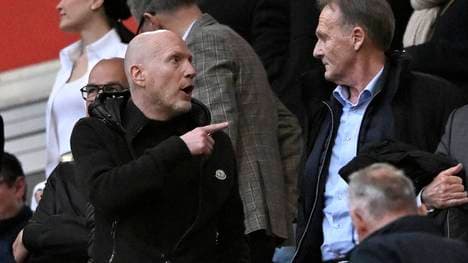 BVB-Geschäftsführer Hans-Joachim Watzke (r.) spricht auch über den externen Klub-Berater Matthias Sammer