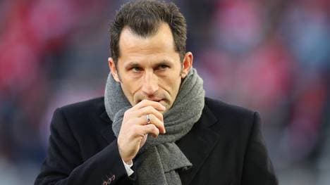 Bayerns Sportdirektor Hasan Salihamidzic ist wenig begeistert von der Party, die Jerome Boateng nach dem Duell mit dem BVB geben wird