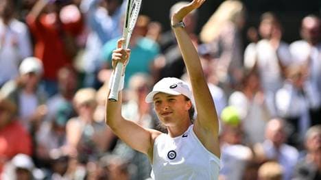 Wimbledon: Swiatek souverän weiter
