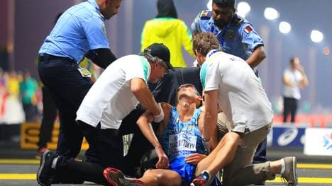 Erschöpfte Athleten brechen bei der WM in Doha reihenweise zusammen