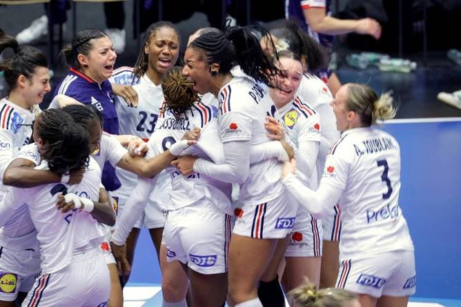 Frankreichs Handballerinnen auf WM-Thron