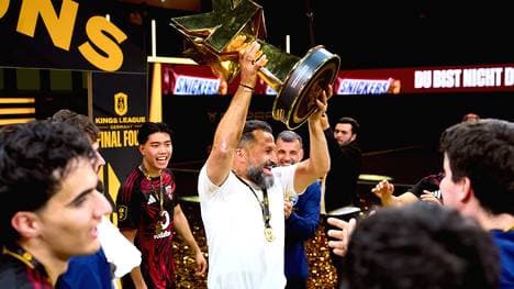 Hasan Salihamidzic freut sich über den Titelgewinn