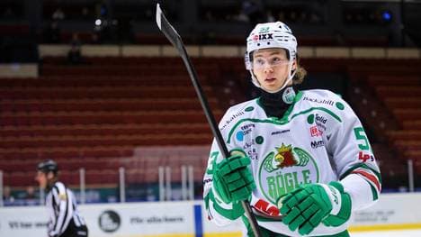 Moritz Seider spielt derzeit für den schwedischen Erstligisten Rögle BK