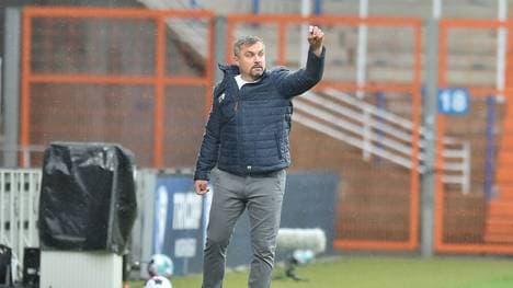 Bochums-Trainer Thomas Reis hat eine Bochum-Spielerin geheiratet