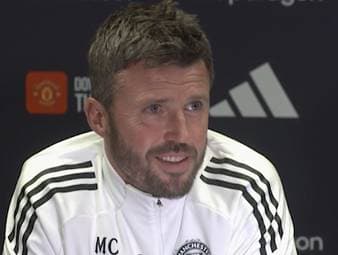 Vor dem Duell gegen Arsenal äußert sich Man-United-Coach Michael Carrick zum Abschied von Casemiro zum Saisonende. Für ihn kommt die Entscheidung nicht überraschend.