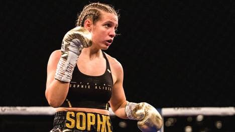 Sophie Alisch will vom Ring auf den Sattel - für Olympia