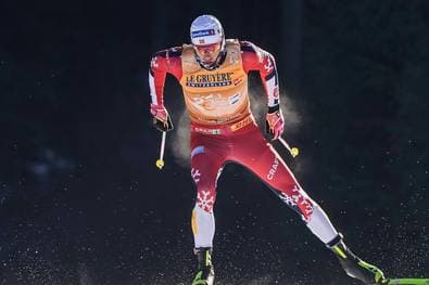 Einsamer Kläbo dominiert Verfolger