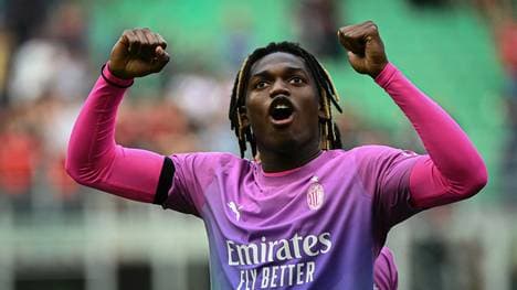 Leao schießt das entscheidende Tor für AC