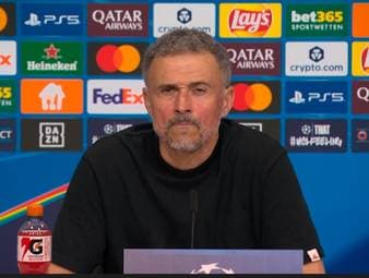 Für PSG-Trainer Luis Enrique sind die Bayern nach dem 1:1 im CL-Halbfinale die stärkste Mannschaft der vergangenen Jahre. Zudem sieht der Spanier Parallelen in der Spielweise beider Teams.