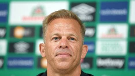 ^Markus Anfang für ein Jahr gesperrt