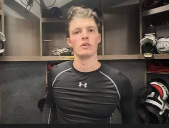 Um Lukas Reichel kommen in letzter Zeit immer wieder Trade-Gerüchte auf. Im SPORT1-Interview nimmt der First Round Pick von 2020 Stellung dazu.