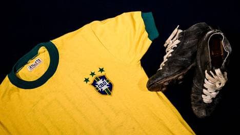 Das Pelé-Trikot brachte 30.000 Euro ein