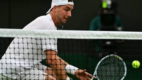 Jan-Lennard Struff spielt gegen Belgien das erste Match