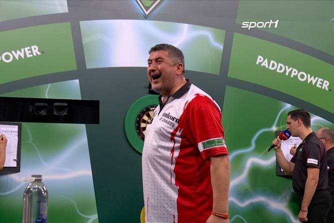 Littler patzt - und Suljovic freut sich wie ein Schneekönig