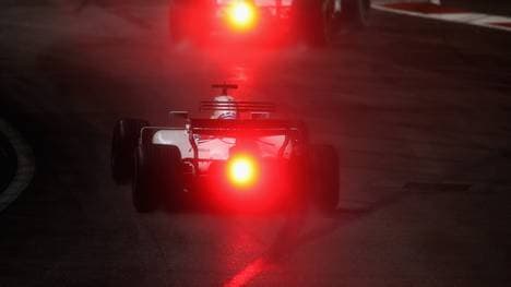 Bislang sind die Formel-1-Boliden mit einem großen Licht in der Mitte ausgestattet