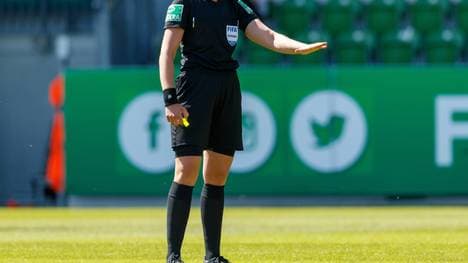 Franziska Wildfeuer ist seit 2011 DFB-Schiedsrichterin