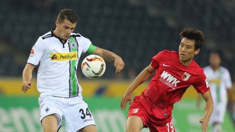 Borussia Moenchengladbach v FC Augsburg - Bundesliga