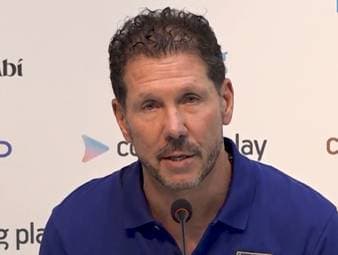 Diego Simeone sieht die Vorbereitung von Atlético Madrid durch die Weltmeisterschaft erschwert. Kurz vor dem Saisonstart konnte der Trainer seine Mannschaft noch nicht als komplettes Team einspielen.