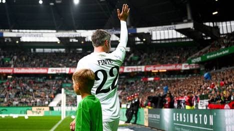 Fin Bartels beim Abschiedsspiel für Claudio Pizarro - im Sommer beendet auch Bartels seine Karriere